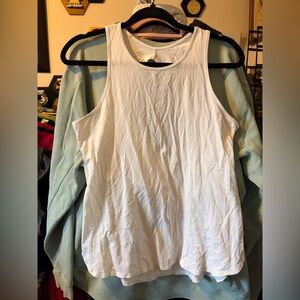 Lululemon White Women's Sleeveless Tank Top